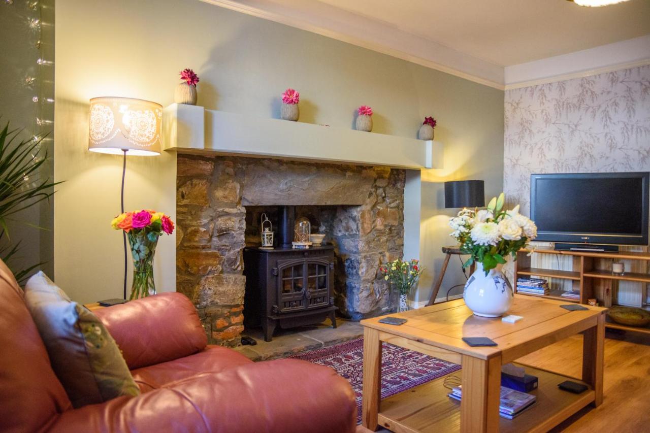 Stravaig B&B คัลเลน ภายนอก รูปภาพ